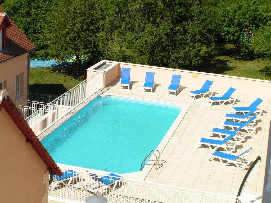 Terres De France - Appart'Hotel La Roche-Posay Exterior photo