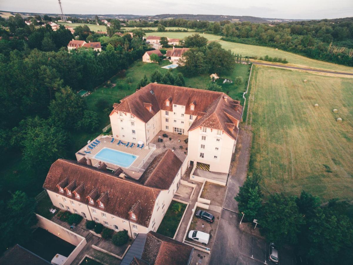 Terres De France - Appart'Hotel La Roche-Posay Exterior photo